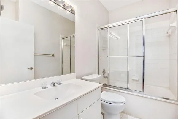 $4,300 | 4106 Carriage Drive, Unit C2, Pompano Beach, FL 33069