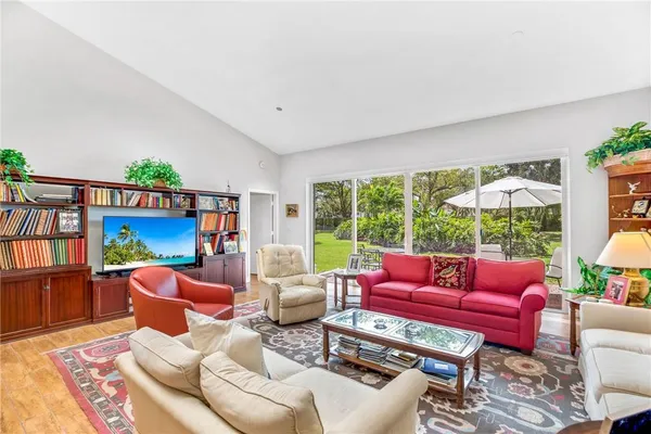 $4,300 | 4106 Carriage Drive, Unit C2, Pompano Beach, FL 33069