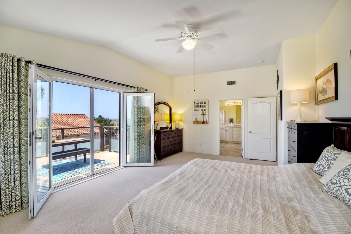 6443 Amethyst Way Carlsbad, CA 92011 - Photo 16 of 25