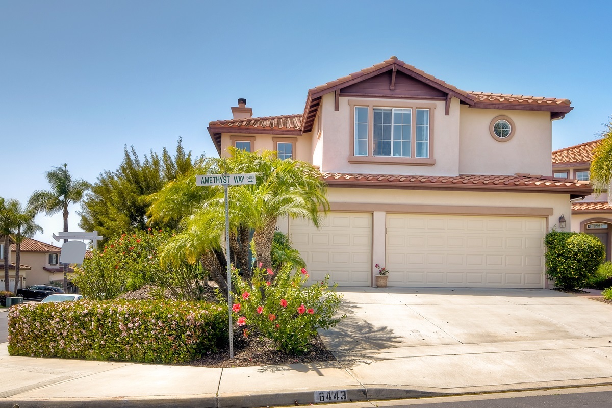 6443 Amethyst Way Carlsbad, CA 92011 - Photo 4 of 25