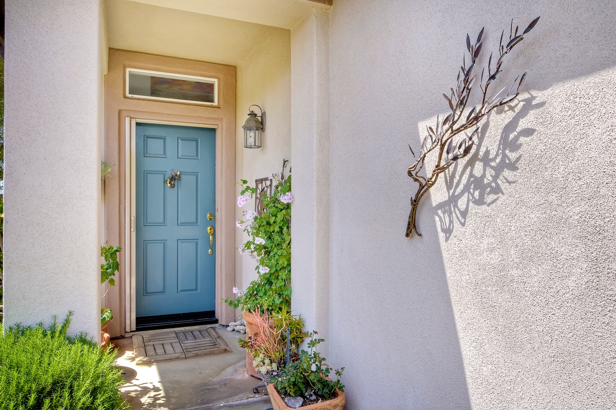 6443 Amethyst Way Carlsbad, CA 92011 - Photo 5 of 25