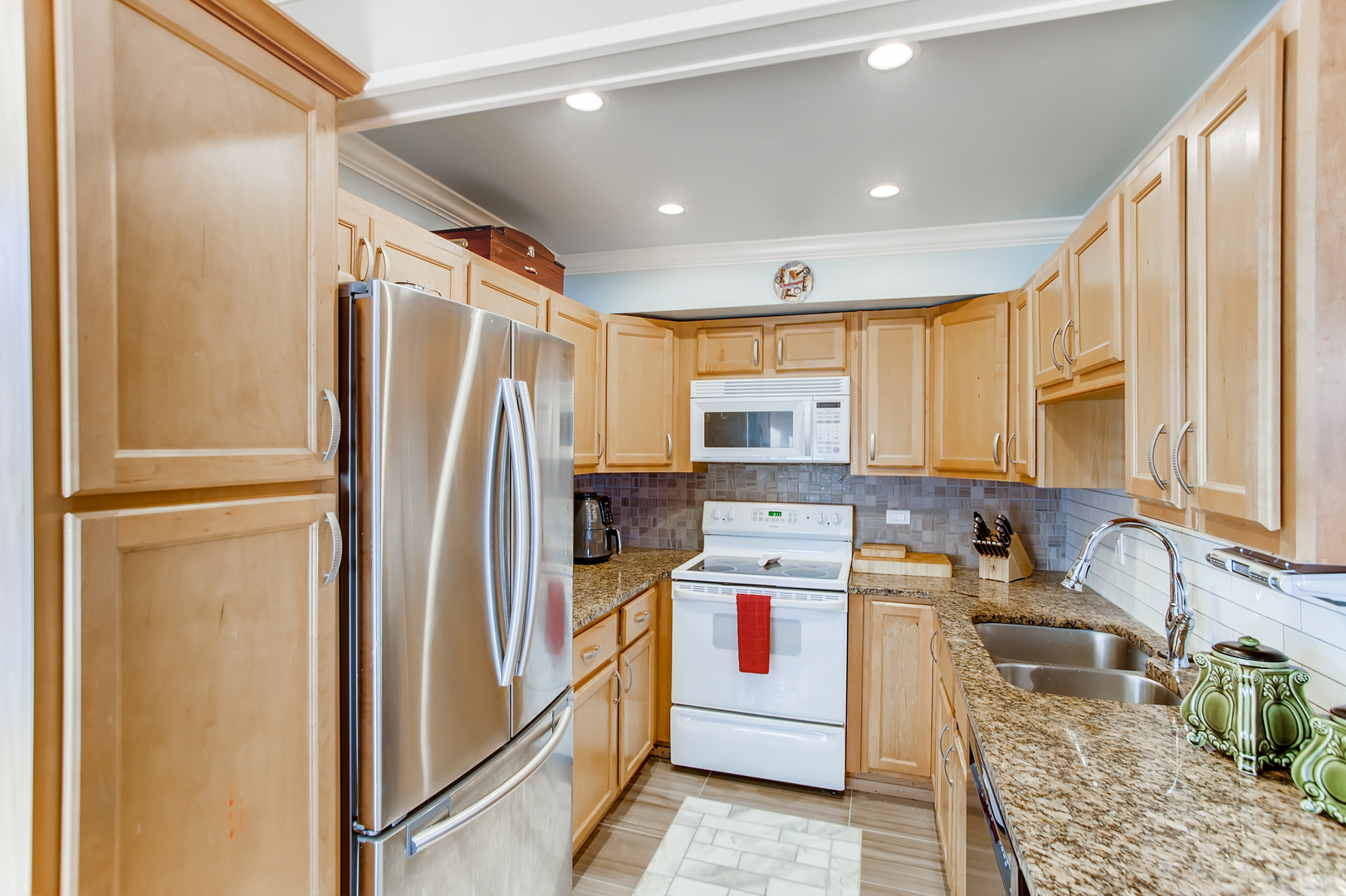 1783 West Algonquin Road, Unit 3A Mount Prospect, IL 60056 - Photo 2 of 11