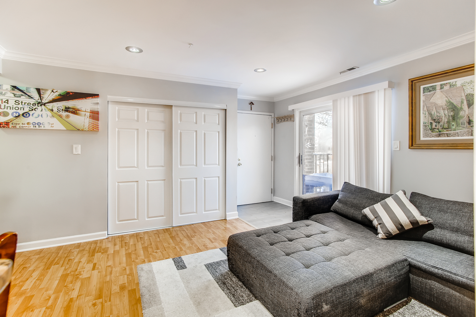 1783 West Algonquin Road, Unit 3A Mount Prospect, IL 60056 - Photo 4 of 11