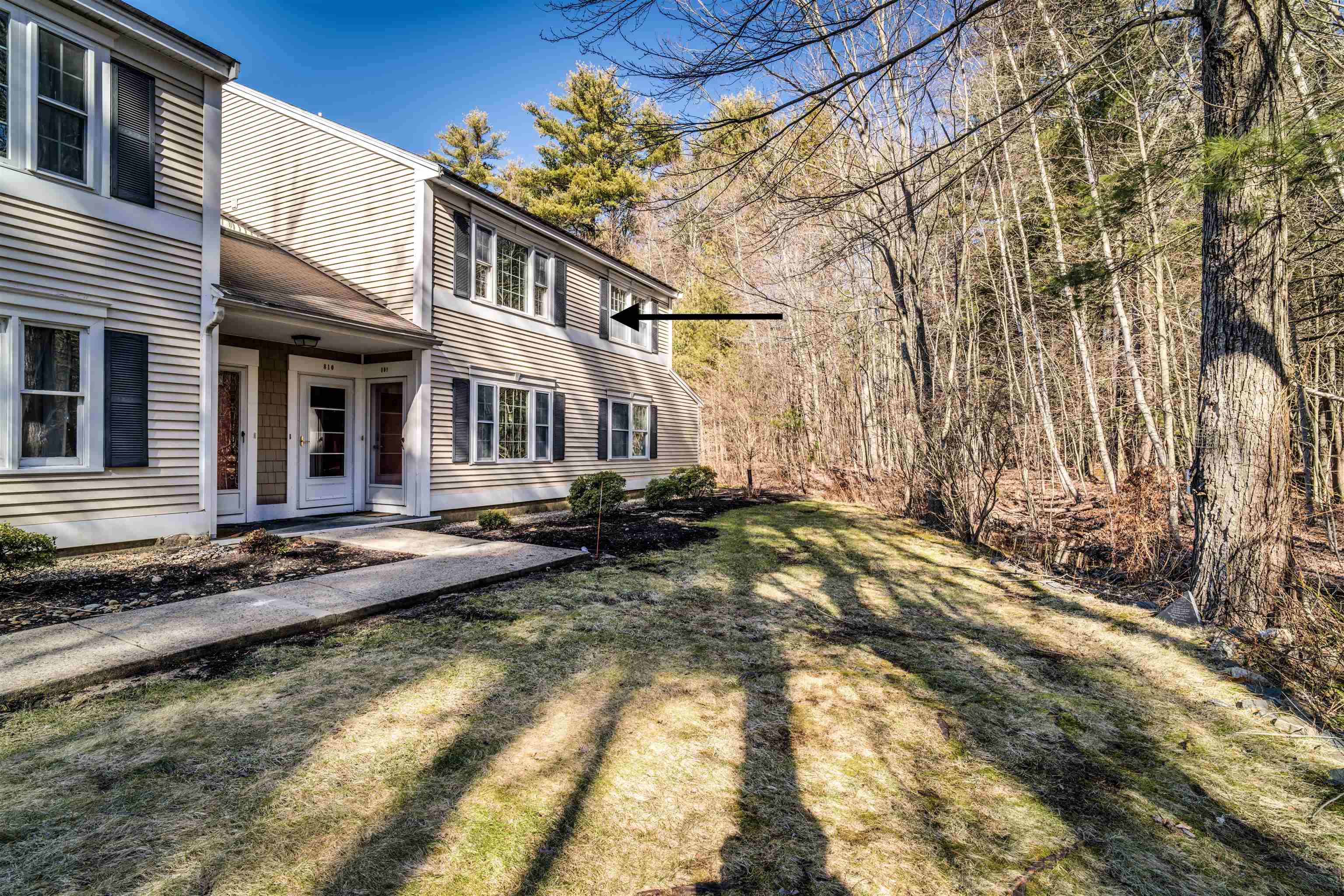 810 Spring Brook Circle Portsmouth, NH 03801 - Photo 2 of 25