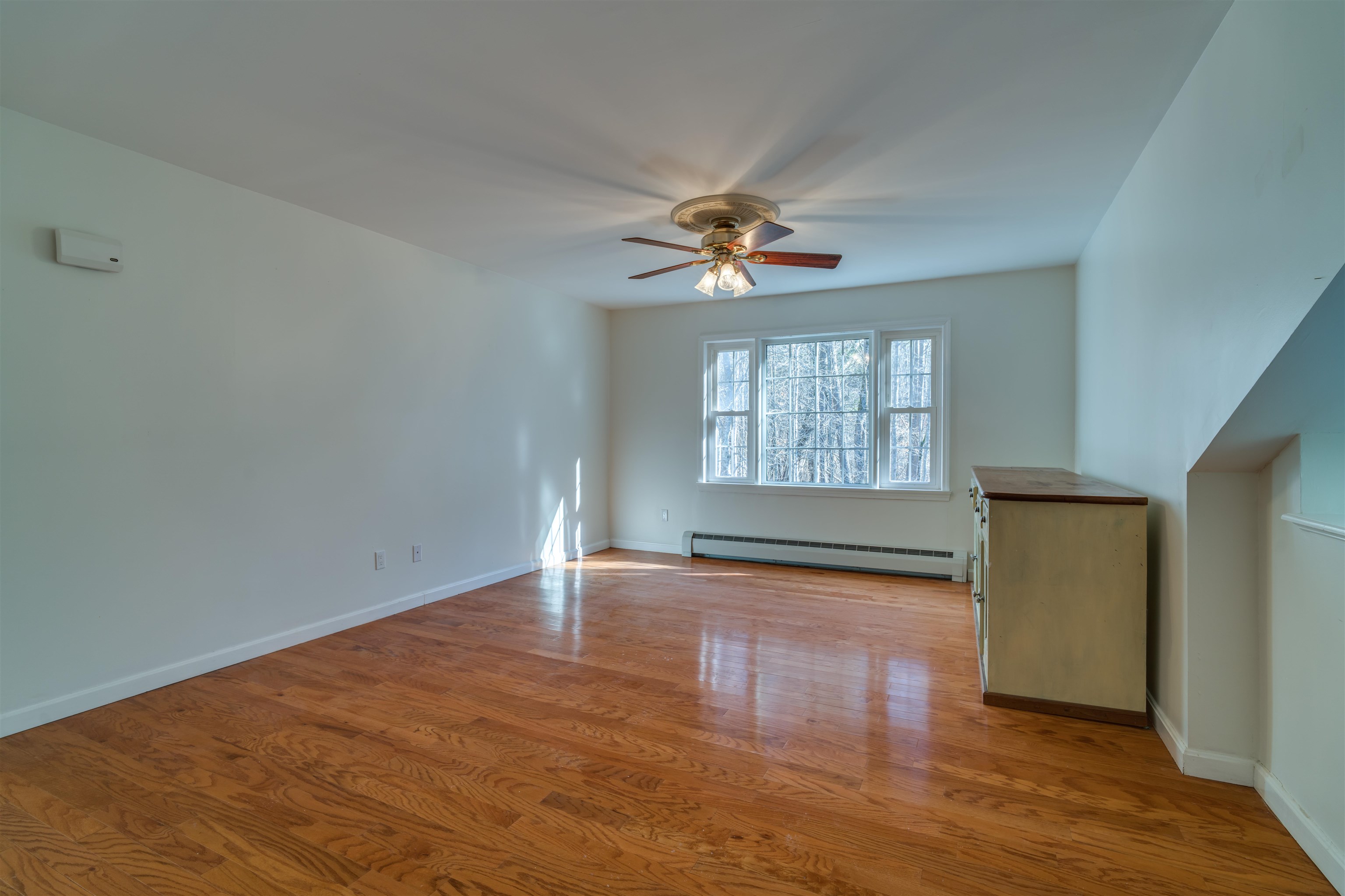 810 Spring Brook Circle Portsmouth, NH 03801 - Photo 3 of 25
