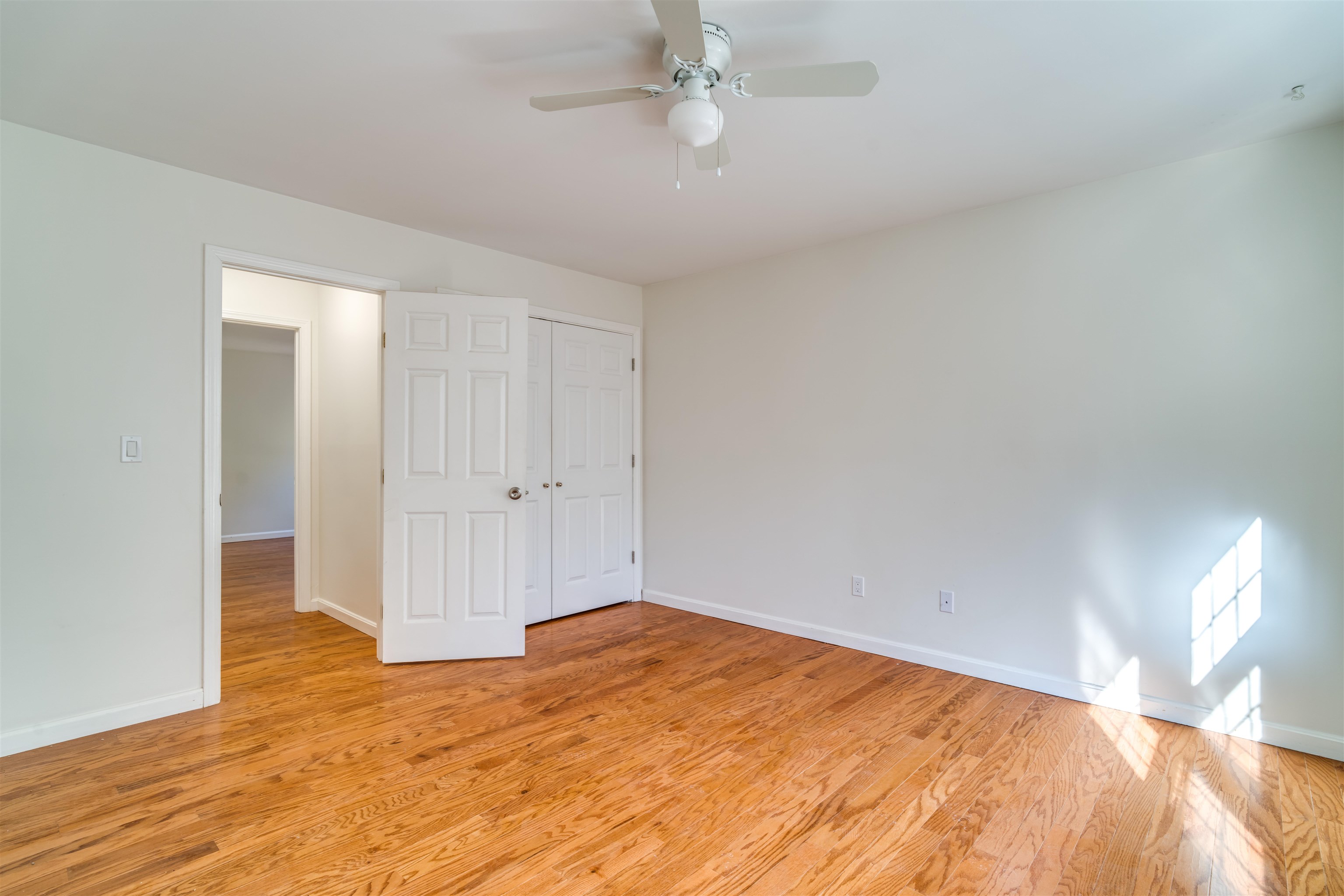 810 Spring Brook Circle Portsmouth, NH 03801 - Photo 10 of 25