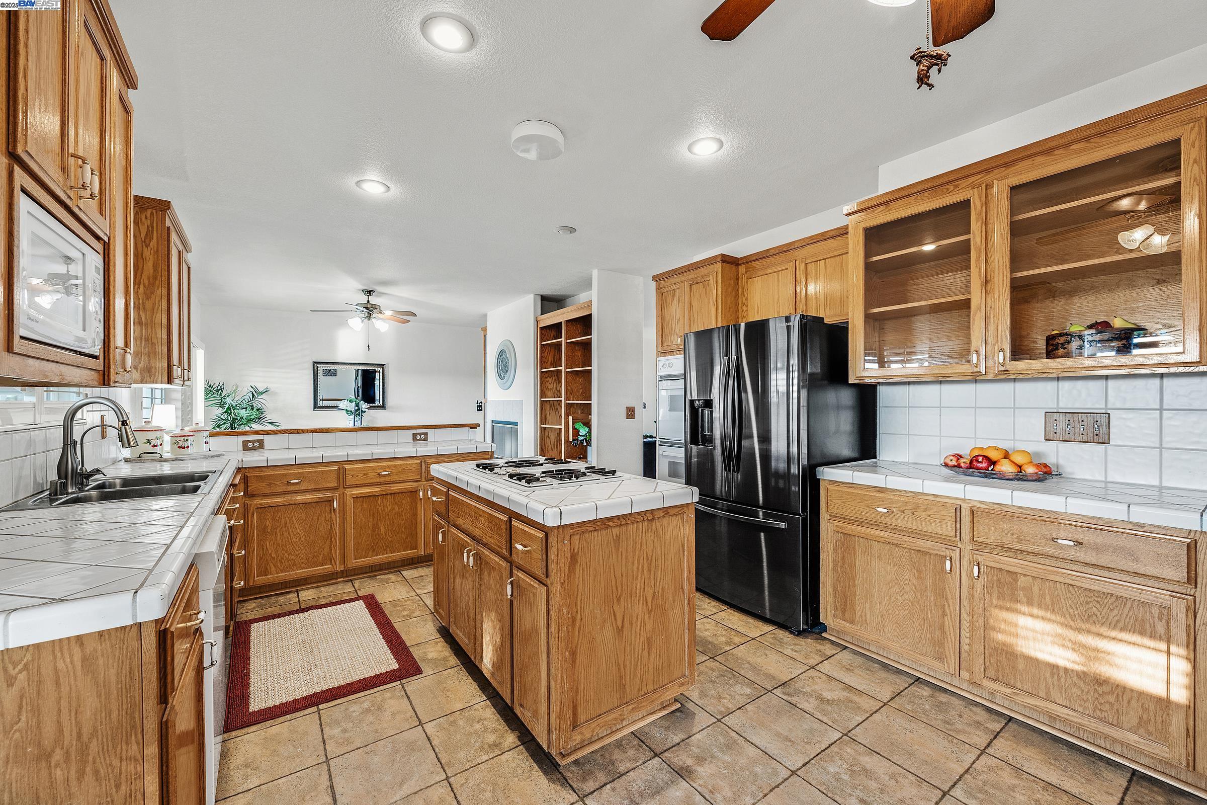 21021 South Reeve Road Tracy, CA 95304 - Photo 15 of 60 Gallery Image 15