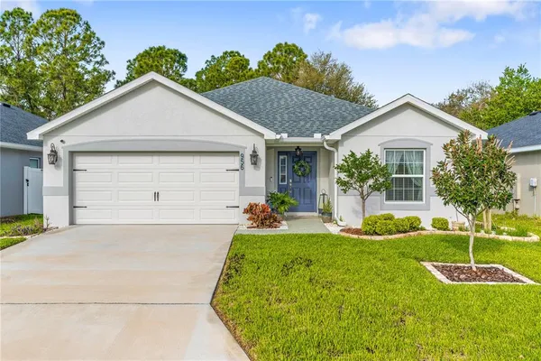 $389,900 | 956 Aruba Avenue, Mulberry, FL 33860
