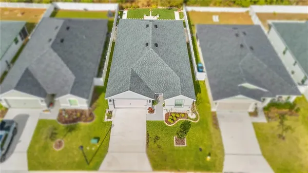 $389,900 | 956 Aruba Avenue, Mulberry, FL 33860
