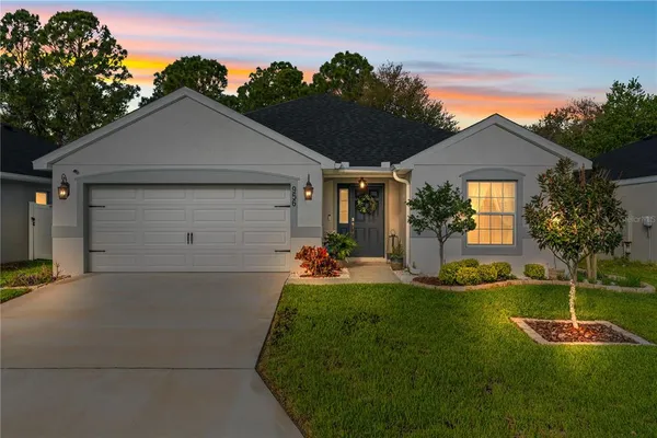 $389,900 | 956 Aruba Avenue, Mulberry, FL 33860
