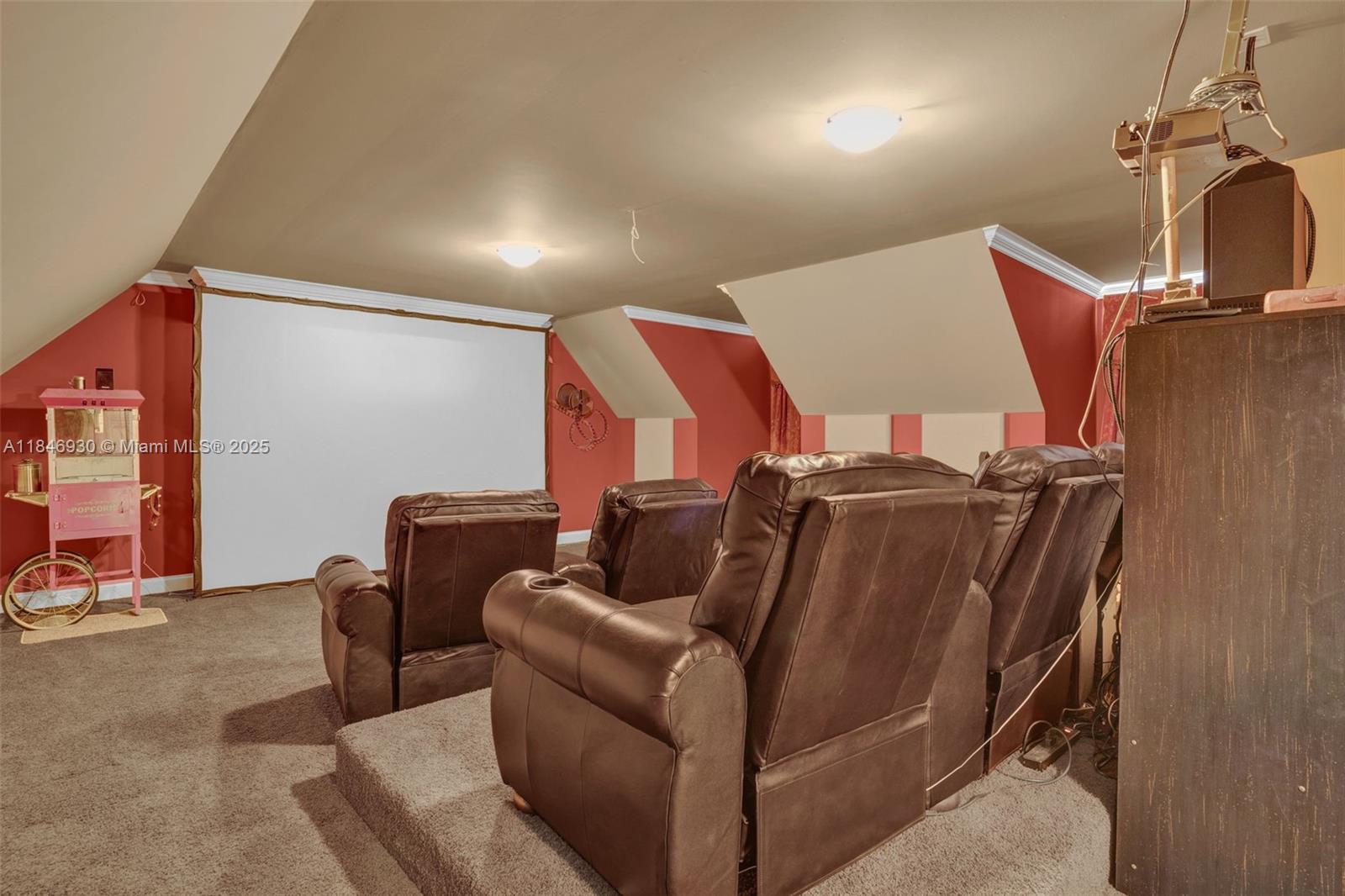 2579 Grey Rabbit Run Asheboro, NC 27205 - Photo 34 of 72 a living room with furniture