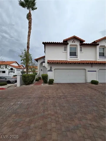 $1,950 | 8735 Villa Ariel Lane, Las Vegas, NV 89147