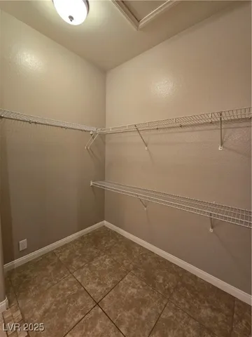 $1,950 | 8735 Villa Ariel Lane, Las Vegas, NV 89147