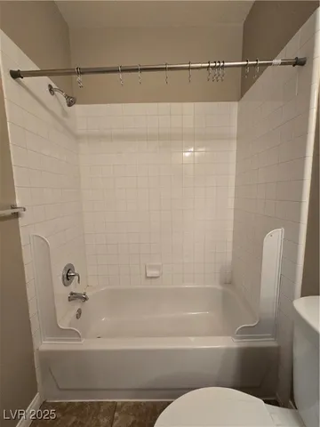 $1,950 | 8735 Villa Ariel Lane, Las Vegas, NV 89147