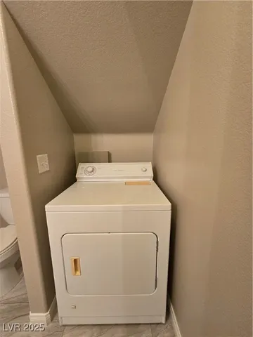 $1,950 | 8735 Villa Ariel Lane, Las Vegas, NV 89147