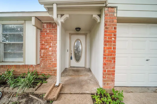 $269,000 | 3626 Fiddlers Green Drive, Houston, TX 77082