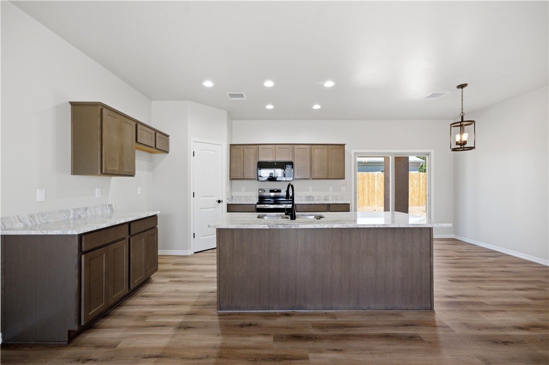 3143 Lass Avenue Kingman, AZ 86409 - Photo 13 of 32