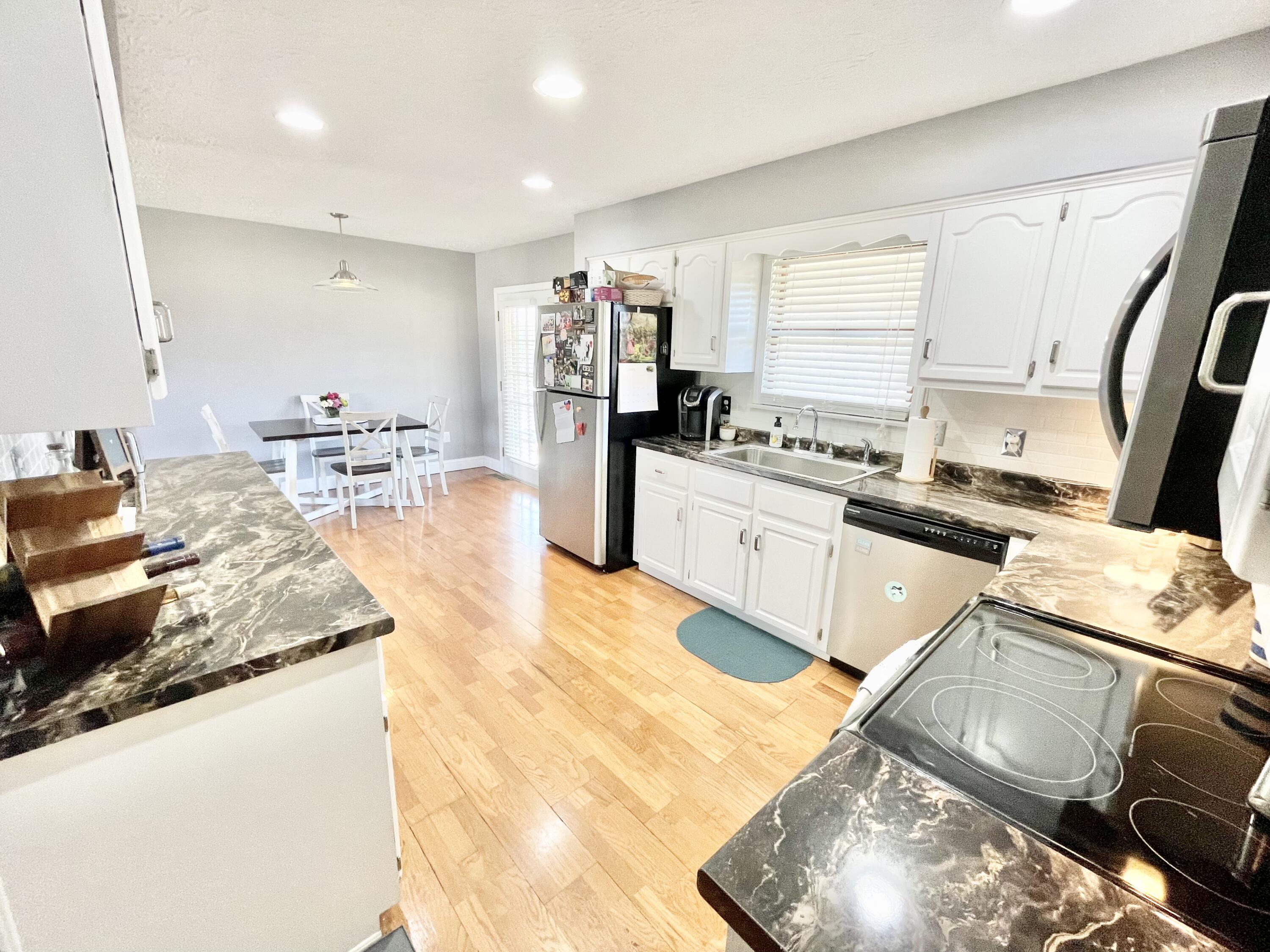 2343 Campground Road Somerset, KY 42503 - Photo 7 of 25 79611ED0-C873-4F8B-9766-6A57BDA1DA6B