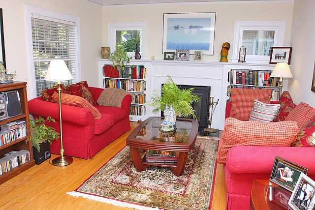 2612 Van Dyke Avenue Raleigh, NC 27607 - Photo 3 of 10 Living Room