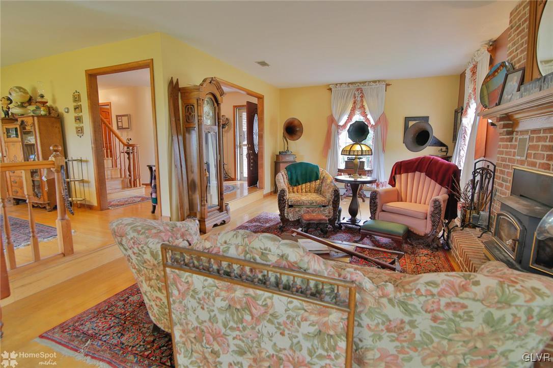 2511 Rising Sun Road Slatington, PA 18080 - Photo 6 of 45 Gallery Image 6