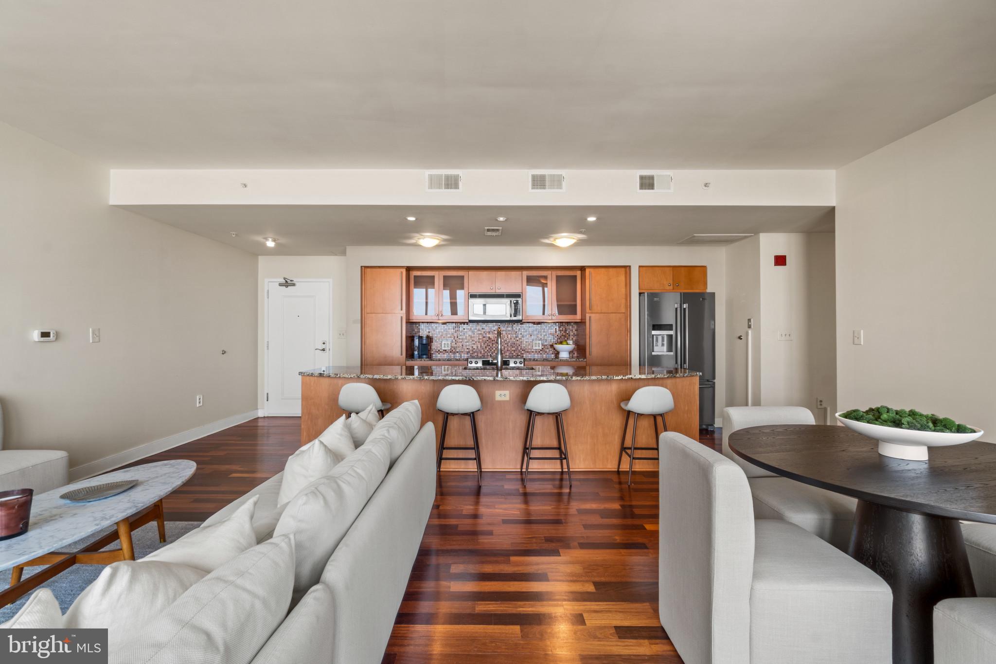 675 President Street, Unit 2409 Baltimore, MD 21202 - Photo 8 of 50