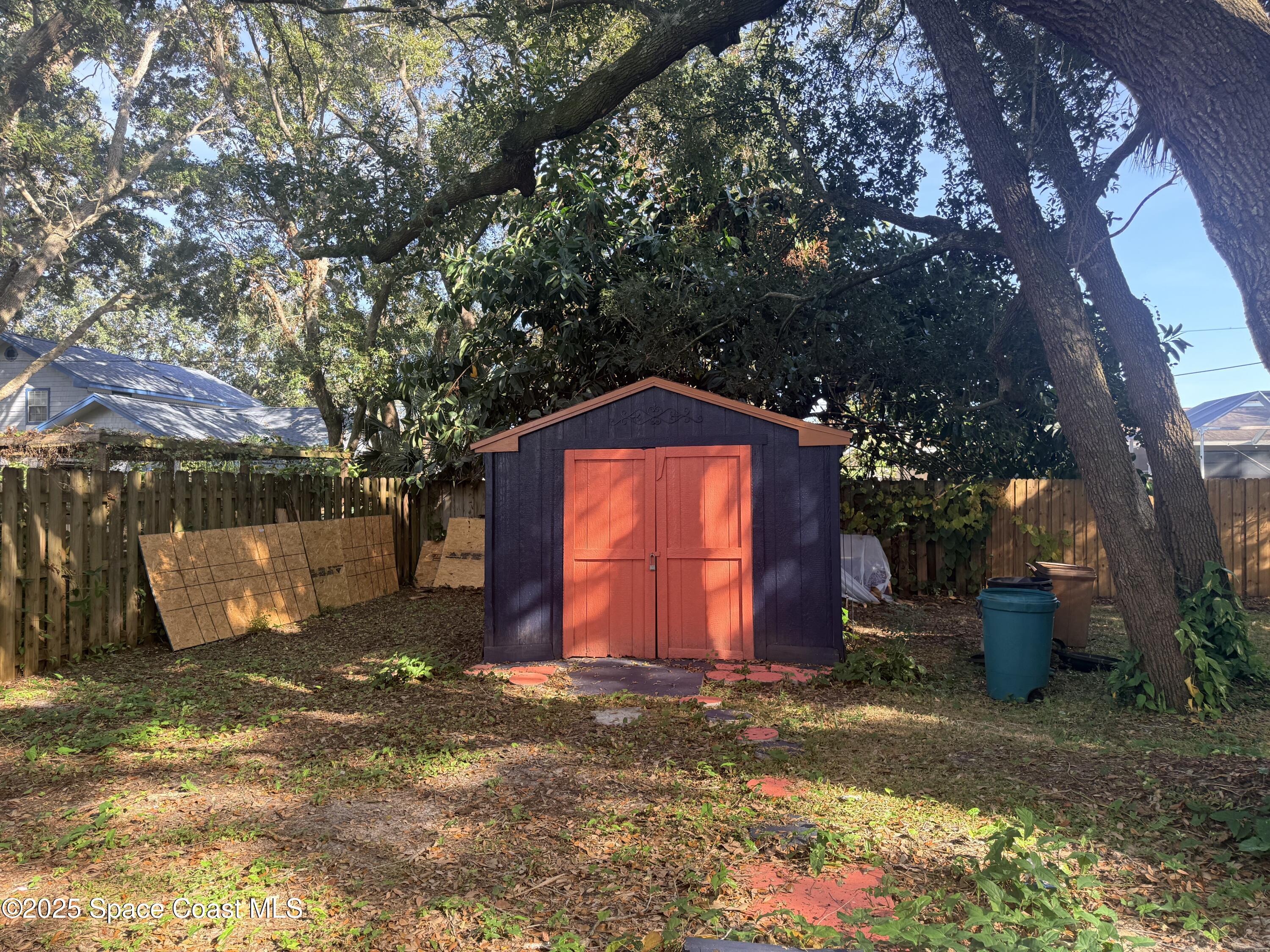 951 Pembroke Avenue Northeast Palm Bay, FL 32907 - Photo 9 of 10