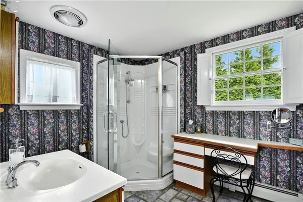 $1,200,000 | 1 Butts Rock Road, Little Compton, RI 02837