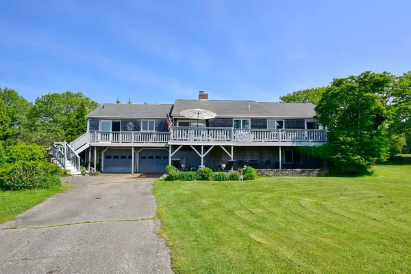 $1,200,000 | 1 Butts Rock Road, Little Compton, RI 02837