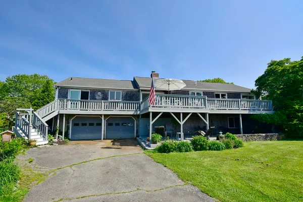 $1,200,000 | 1 Butts Rock Road, Little Compton, RI 02837