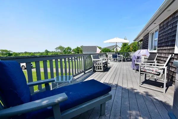 $1,200,000 | 1 Butts Rock Road, Little Compton, RI 02837