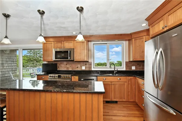 $1,200,000 | 1 Butts Rock Road, Little Compton, RI 02837