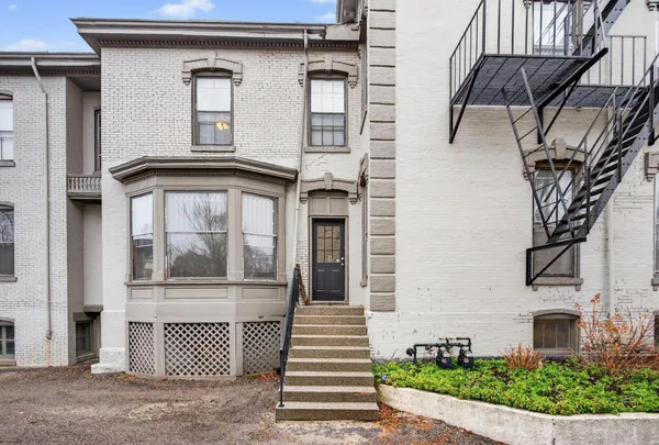 $375,000 | 138 Pine Street, Unit 1, Portland, ME 04102