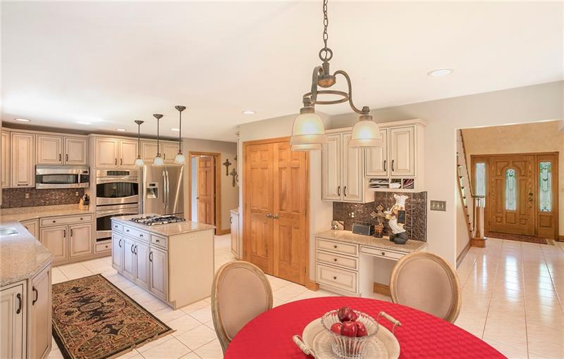 3835 New Texas Road Pittsburgh, PA 15239 - Photo 11 of 25 Gallery Image 11