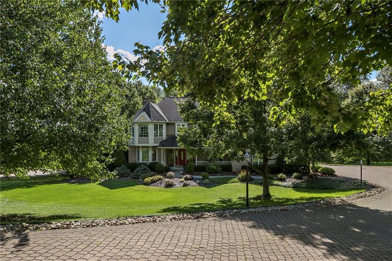 3835 New Texas Road Pittsburgh, PA 15239 - Photo 3 of 25 Gallery Image 3