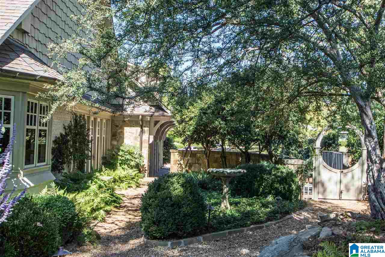 2401 Chestnut Road Birmingham, AL 35216 - Photo 5 of 49
