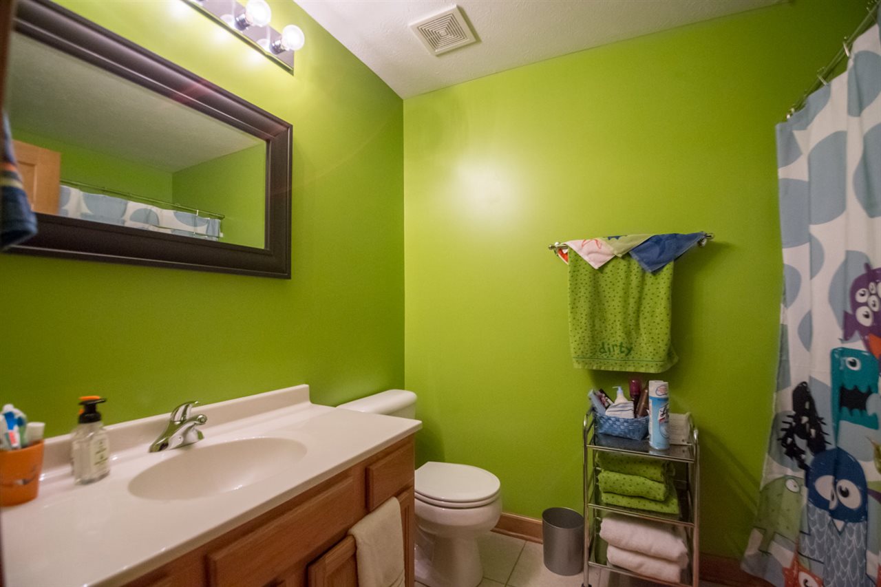 10335 Lismore Road Roscoe, IL 61073 - Photo 12 of 21 Gallery Image 12