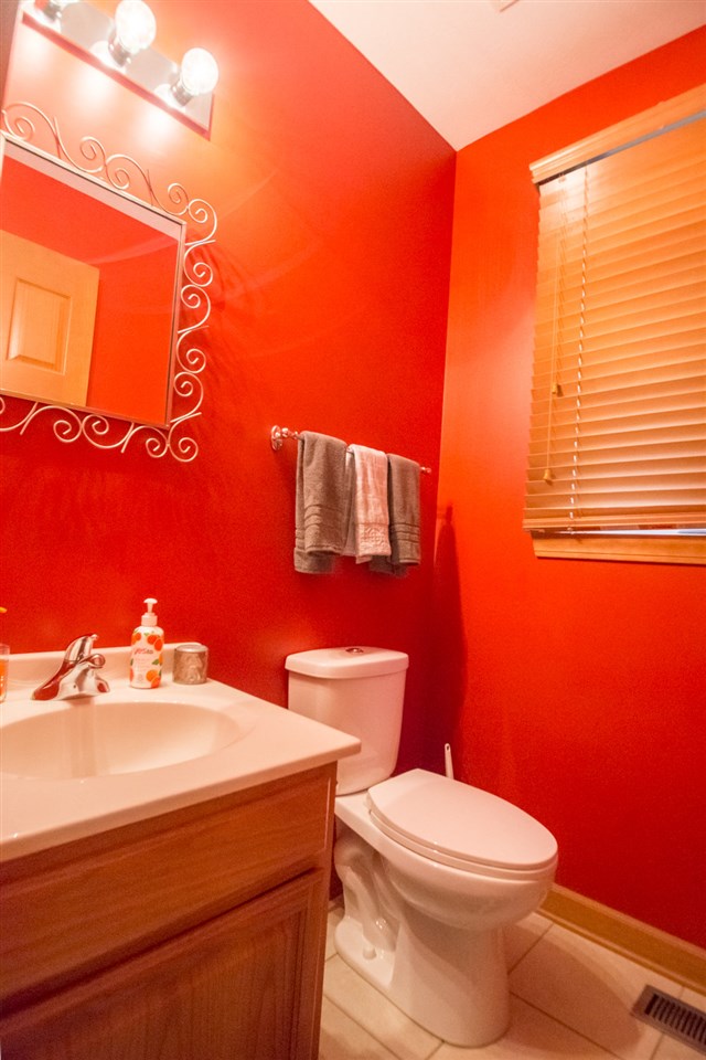 10335 Lismore Road Roscoe, IL 61073 - Photo 19 of 21 Gallery Image 19