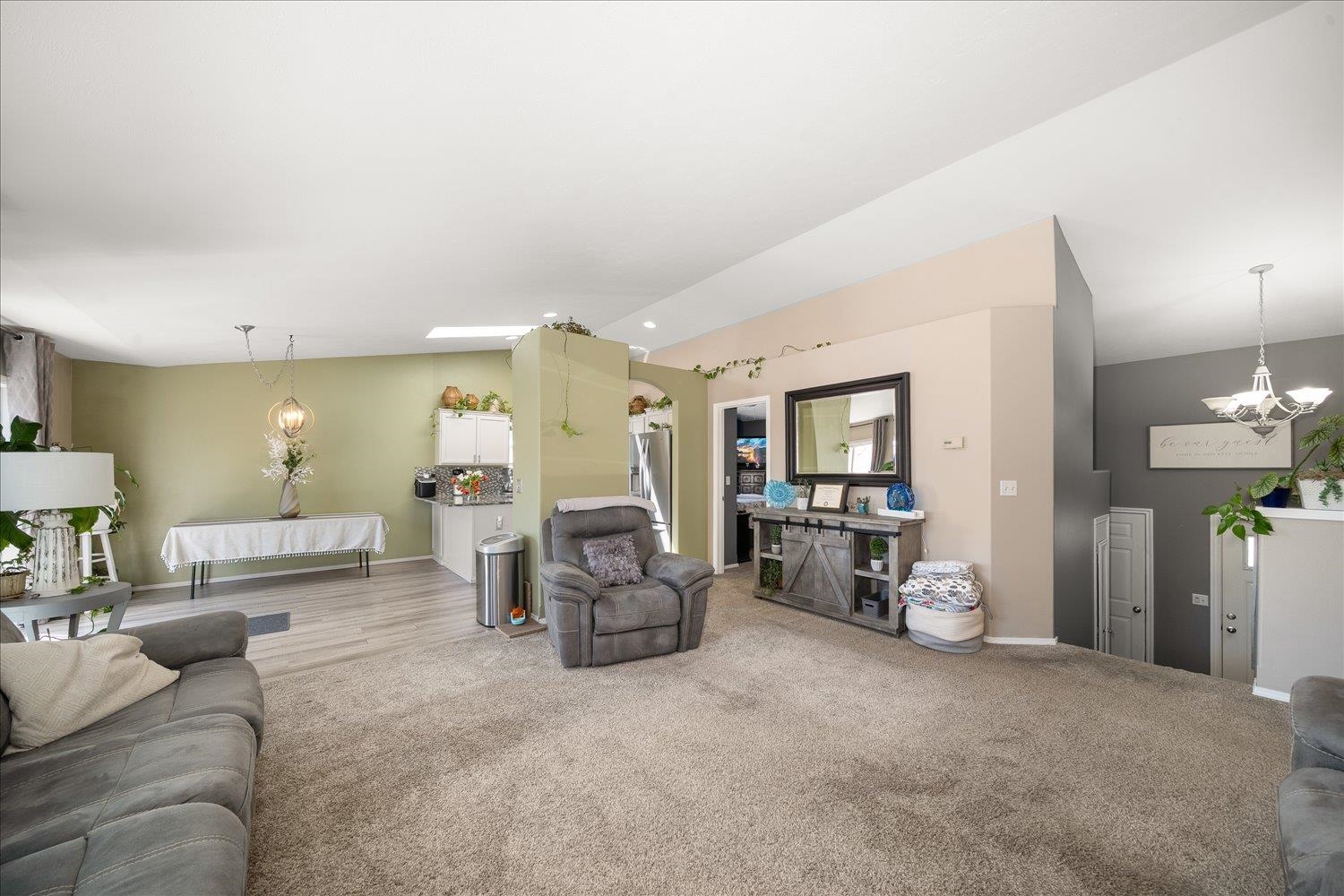 17920 North Addison Court Colbert, WA 99005 - Photo 6 of 50 Gallery Image 6