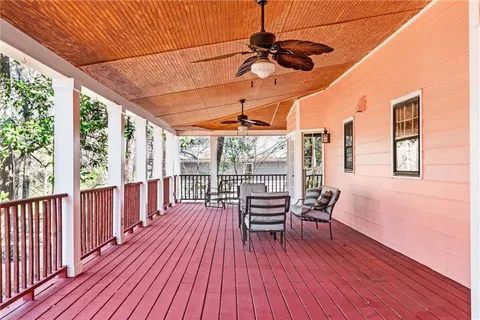 $695,000 | 560 Park Lane Southeast, Marietta, GA 30067