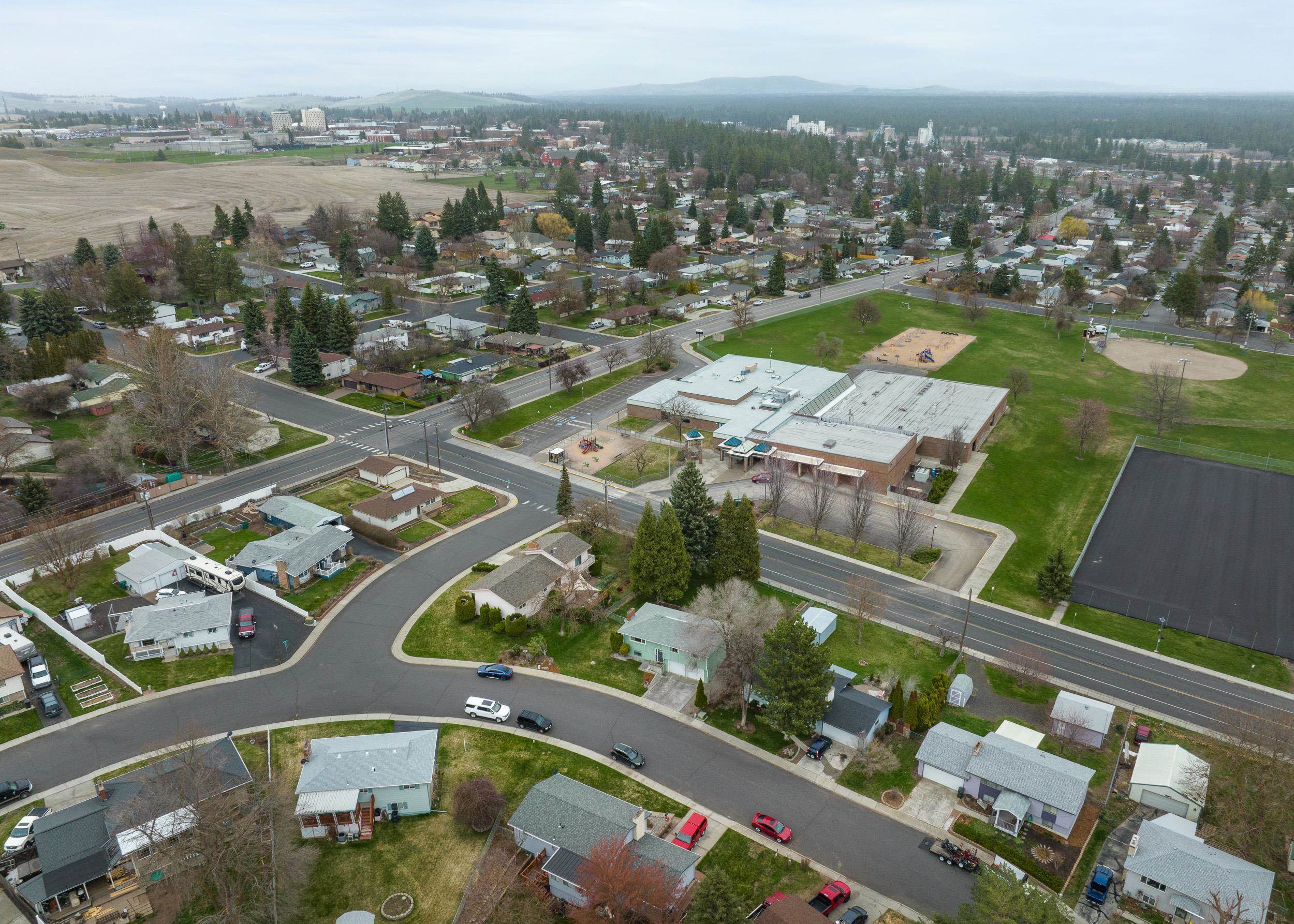215 Gregory Place Cheney, WA 99004 - Photo 47 of 50 Gallery Image 47
