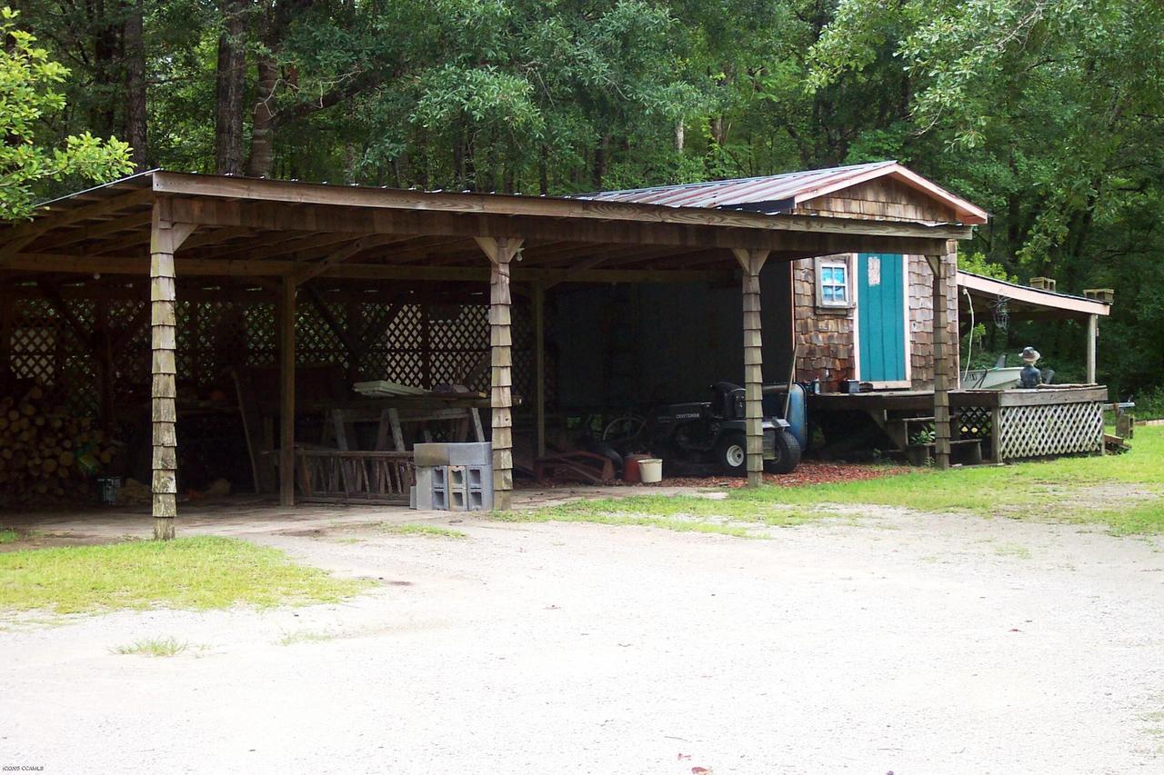 206 Gray Road Newport, NC 28570 - Photo 3 of 6 Wired workshop & detached Carport