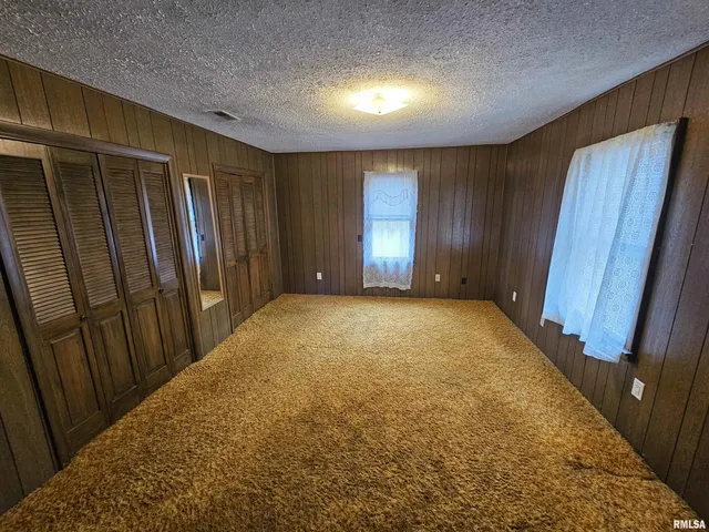 $102,500 | 2712 Logan Street, Mount Vernon, IL 62864