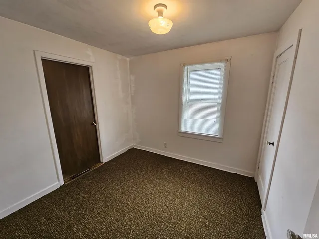 $102,500 | 2712 Logan Street, Mount Vernon, IL 62864