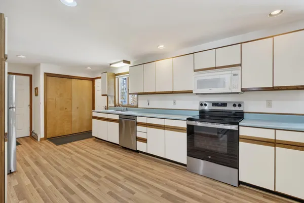 $2,225,000 | 45 East Shore Drive, Harrison, ME 04040