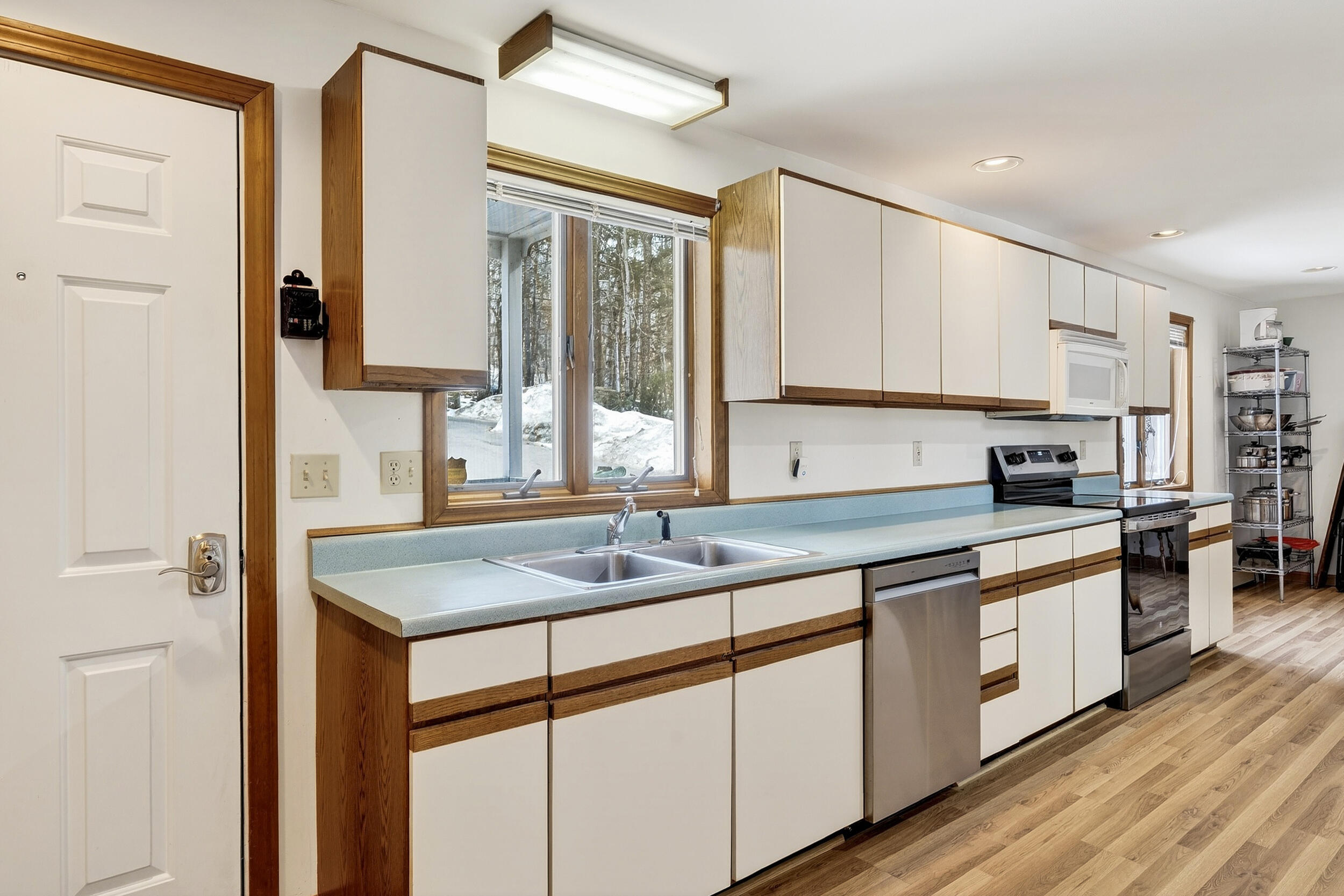 45 East Shore Drive Harrison, ME 04040 - Photo 24 of 57 6_45eshore-23