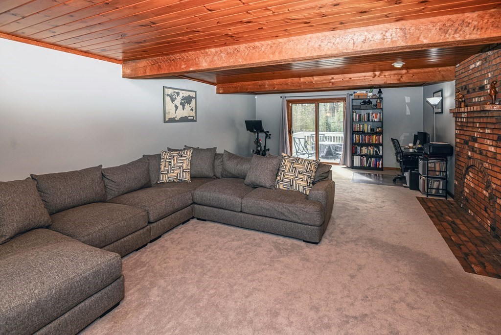 4 Cook Road Foxboro, MA 02035 - Photo 7 of 35 Gallery Image 7