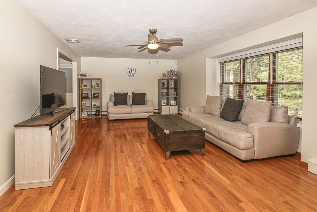 4 Cook Road Foxboro, MA 02035 - Photo 10 of 35 Gallery Image 10