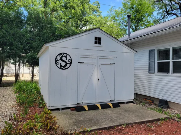 $625,000 | 1610 Jackson Park Drive, Delavan, WI 53115