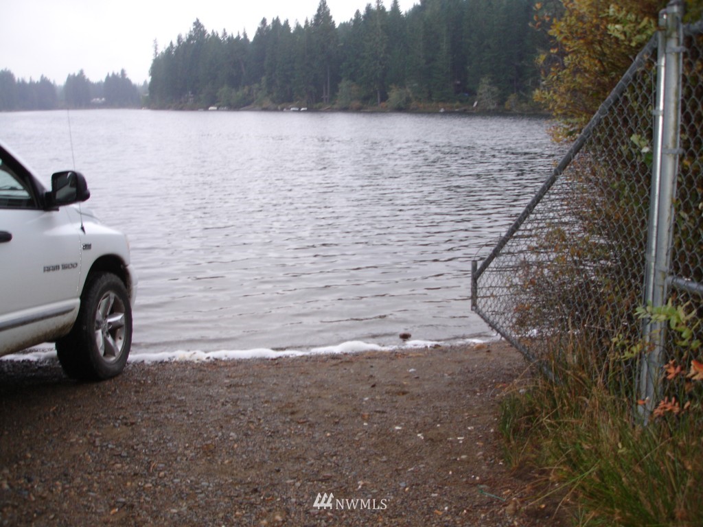 2101 Northeast Tee Lake Road Tahuya, WA 98588 - Photo 7 of 7 Gallery Image 7