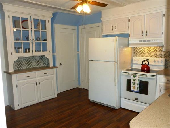 66 Rencelau Street Springfield, MA 01118 - Photo 10 of 28